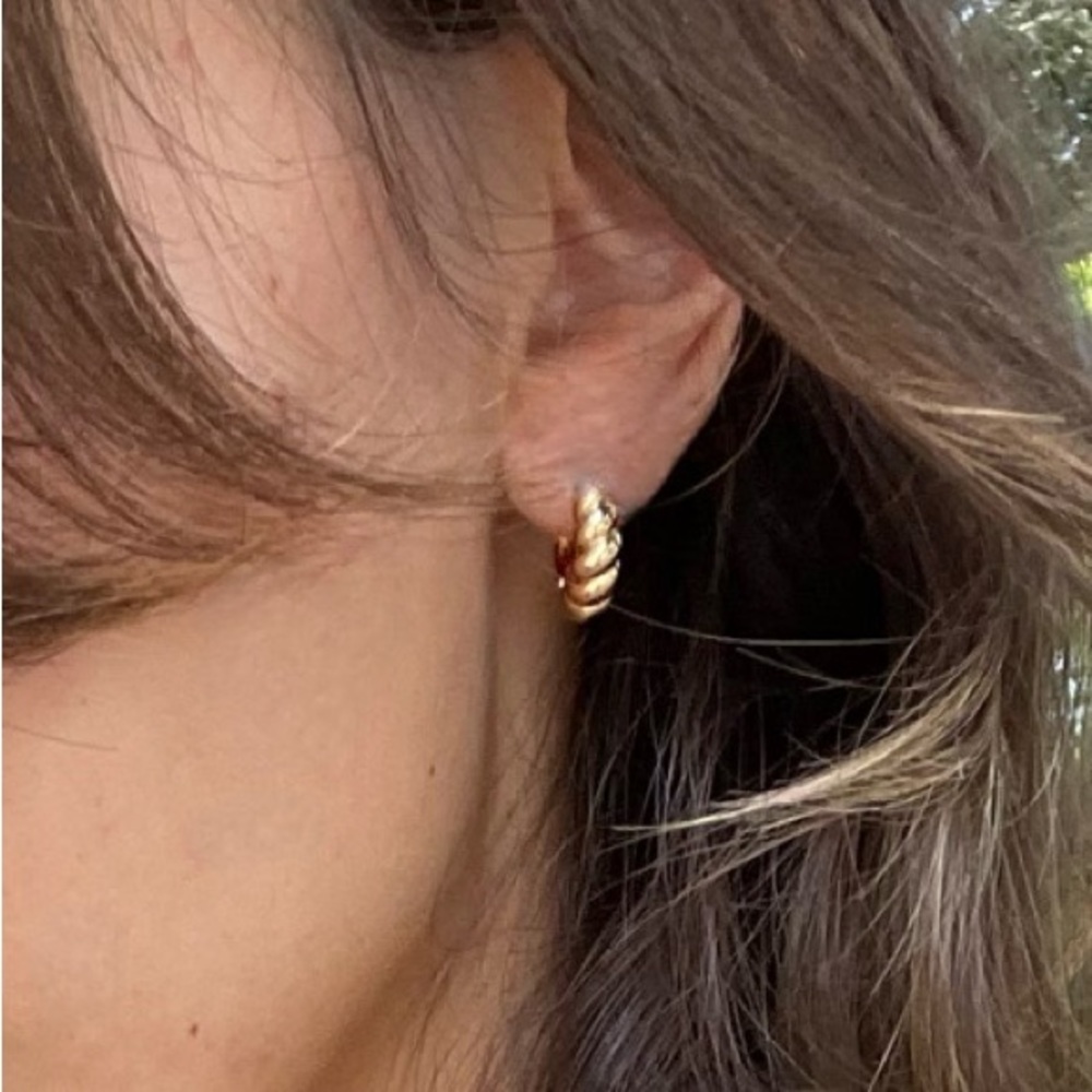 14k Gold Filled Croissant Huggie Earrings - Picture 3 of 5